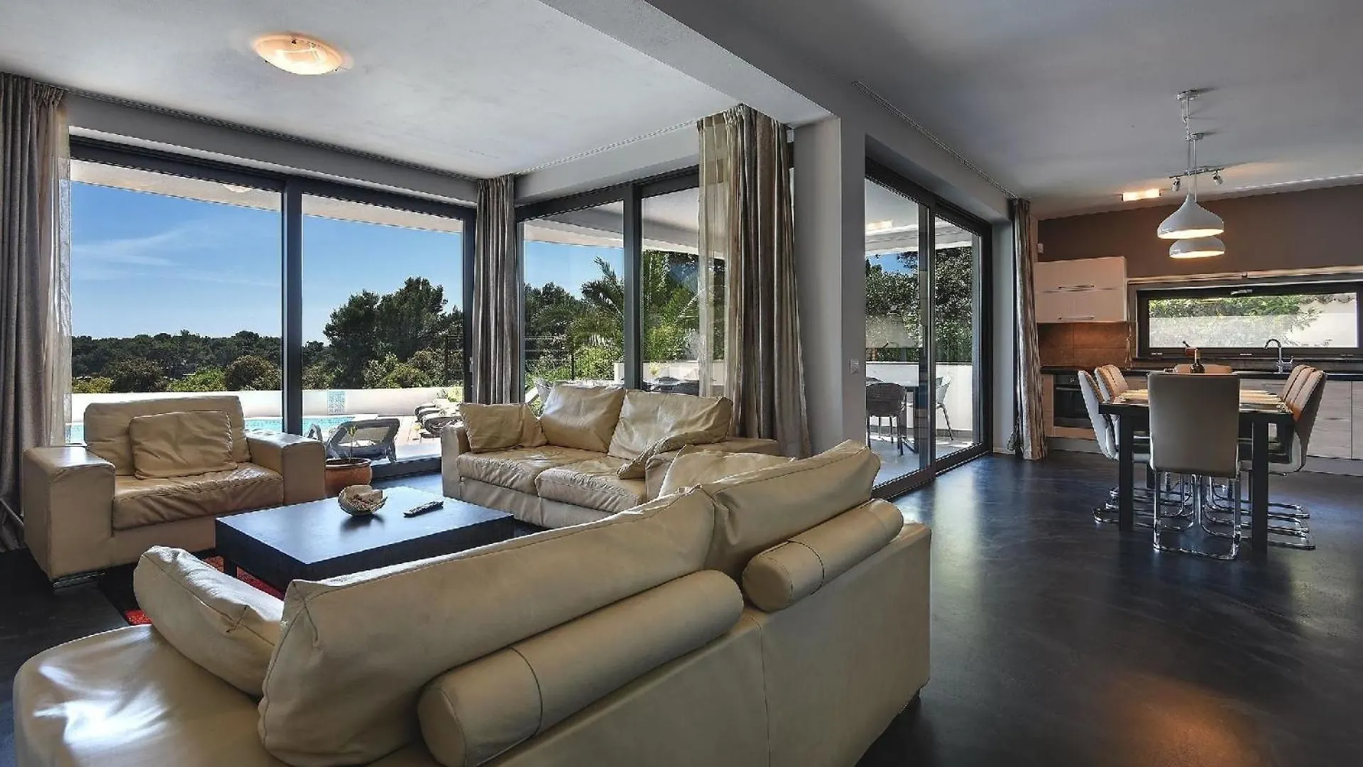 Luxusvilla Sunrise Premantur Mit Pool Premantura 0*,